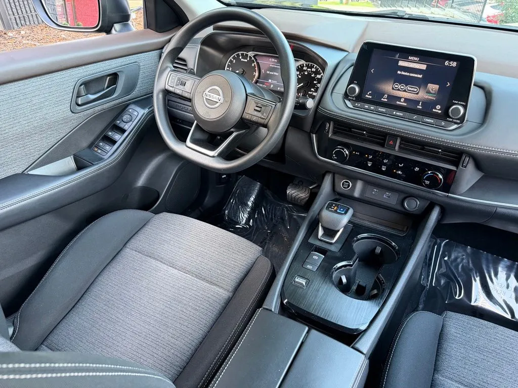 Nissan Rogue photo 40