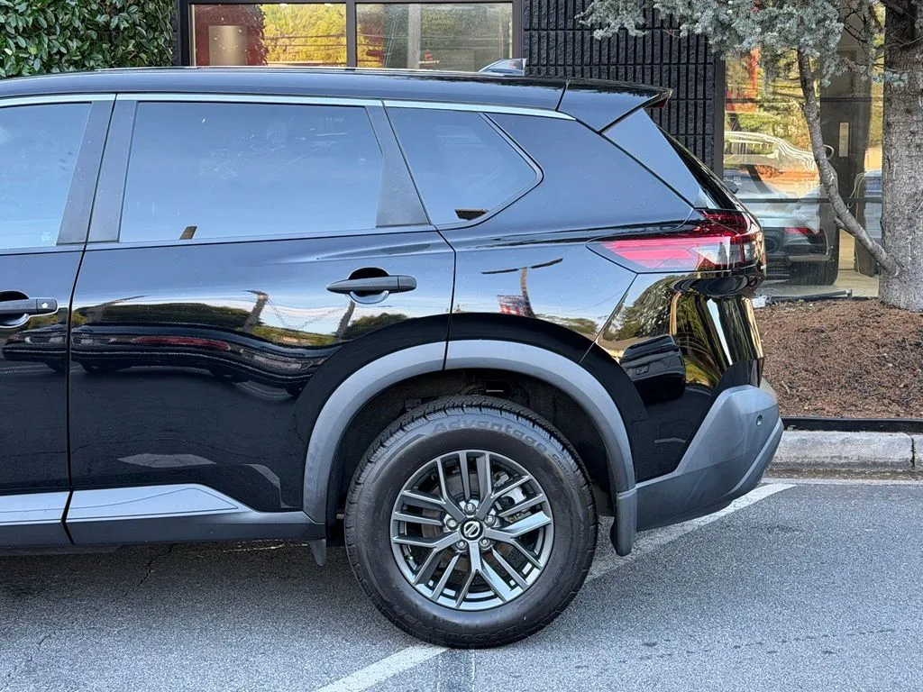 Nissan Rogue photo 11