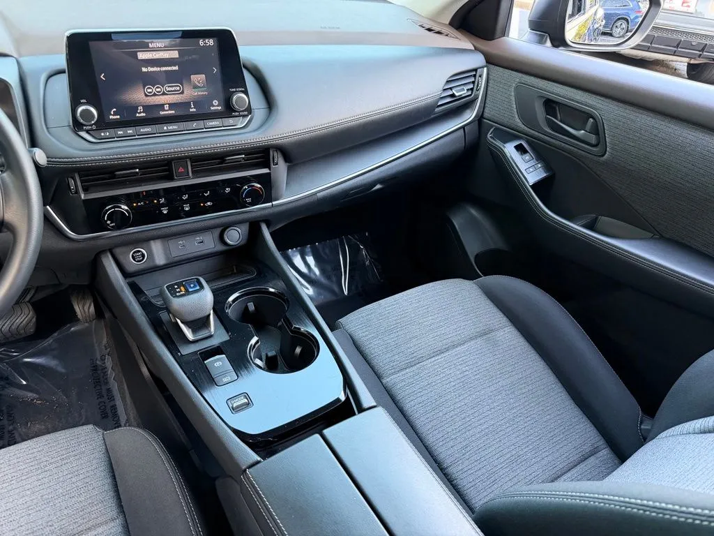 Nissan Rogue photo 41