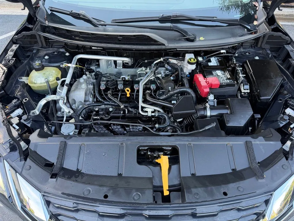 Nissan Rogue photo 6