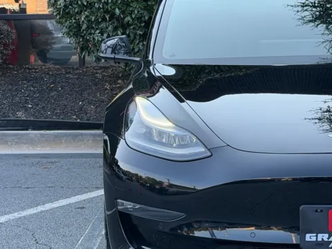 More photos of 2022 Tesla Model Y Long Range at Gravity Autos Sandy Springs, GA