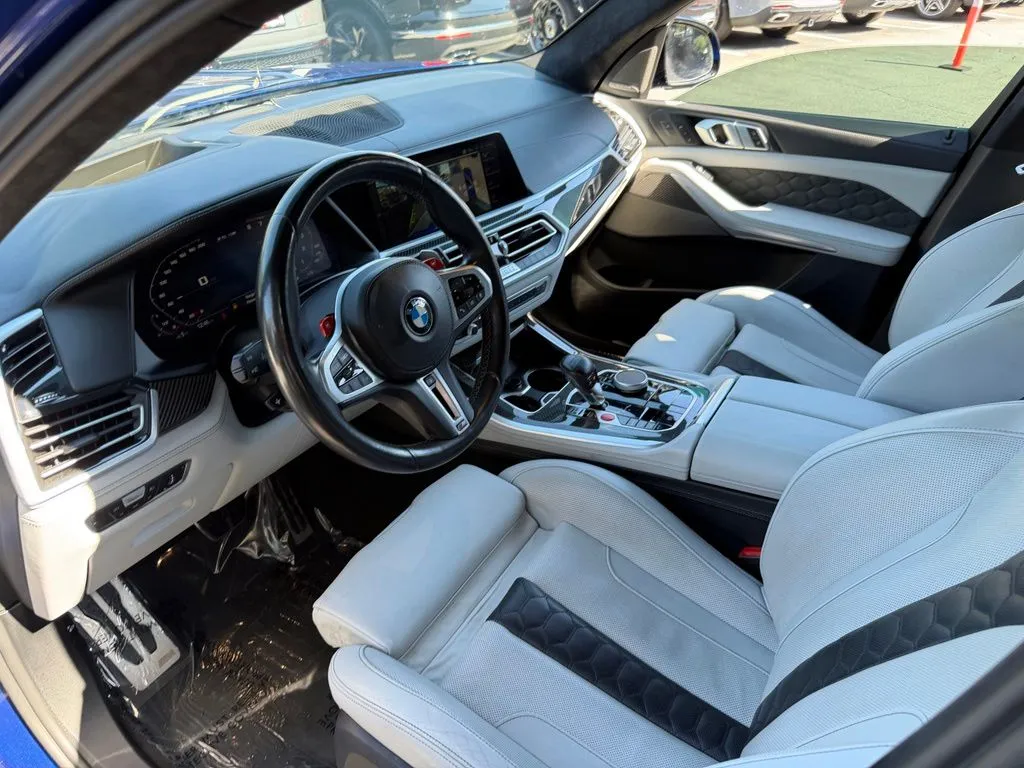 BMW X5 M photo 25