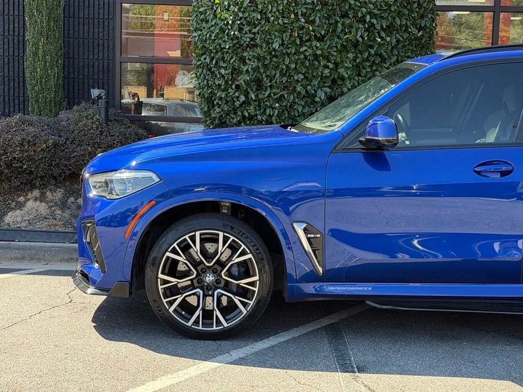 BMW X5 M photo 10