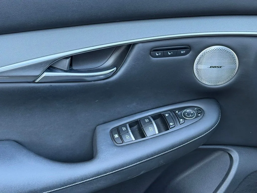 Infiniti QX50 photo 30