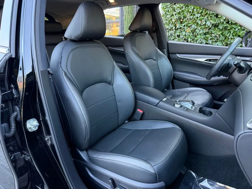 Infiniti QX50 photo 35