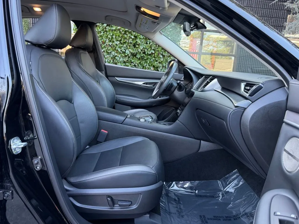 Infiniti QX50 photo 34