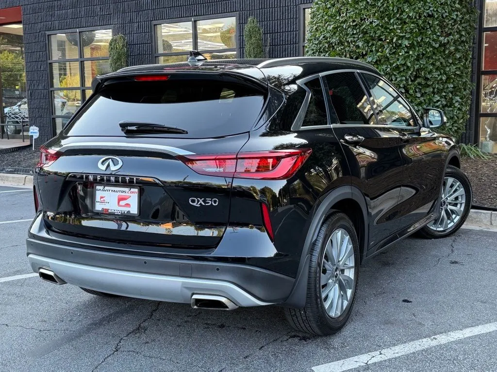 Infiniti QX50 photo 12