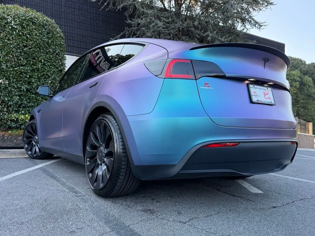 Tesla Model Y photo 20