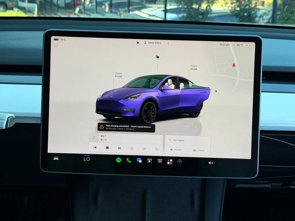 Tesla Model Y photo 47