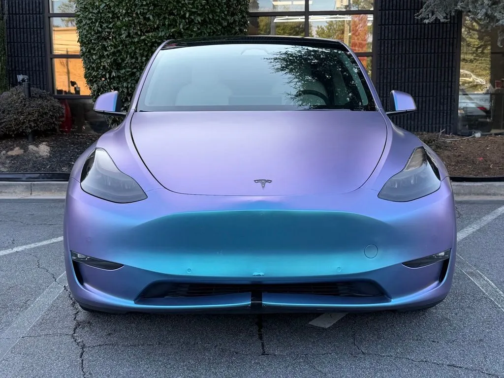 Tesla Model Y photo 4