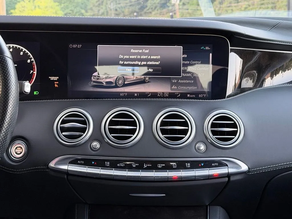 Mercedes-Benz S-Class photo 44