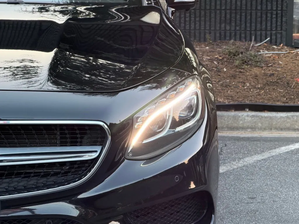 Mercedes-Benz S-Class photo 5
