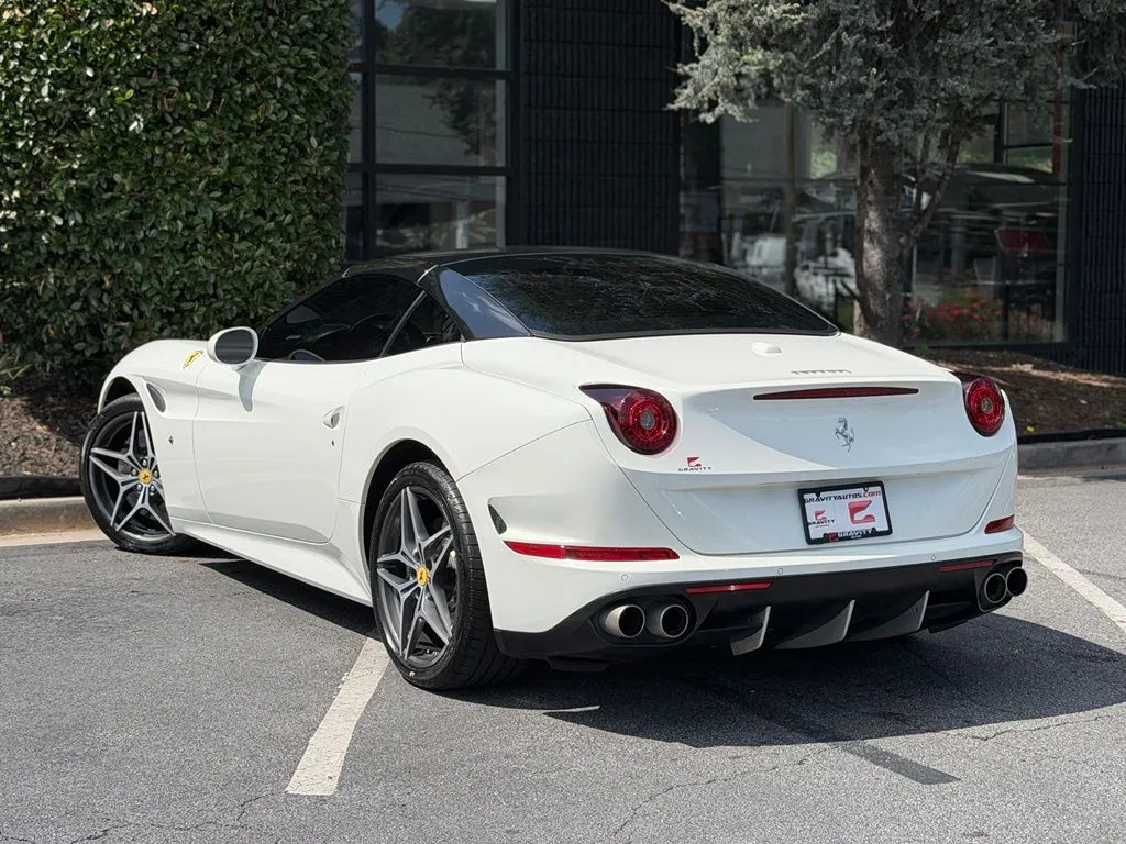 Ferrari California photo 19