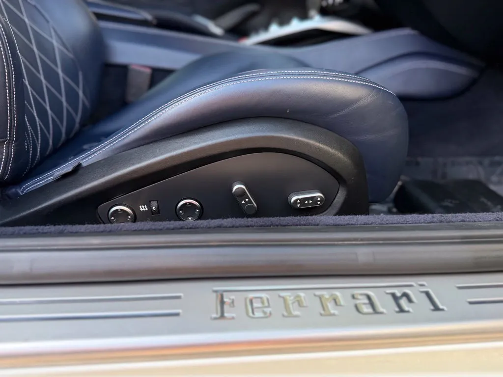 Ferrari California photo 35