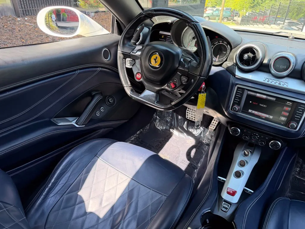 Ferrari California photo 39