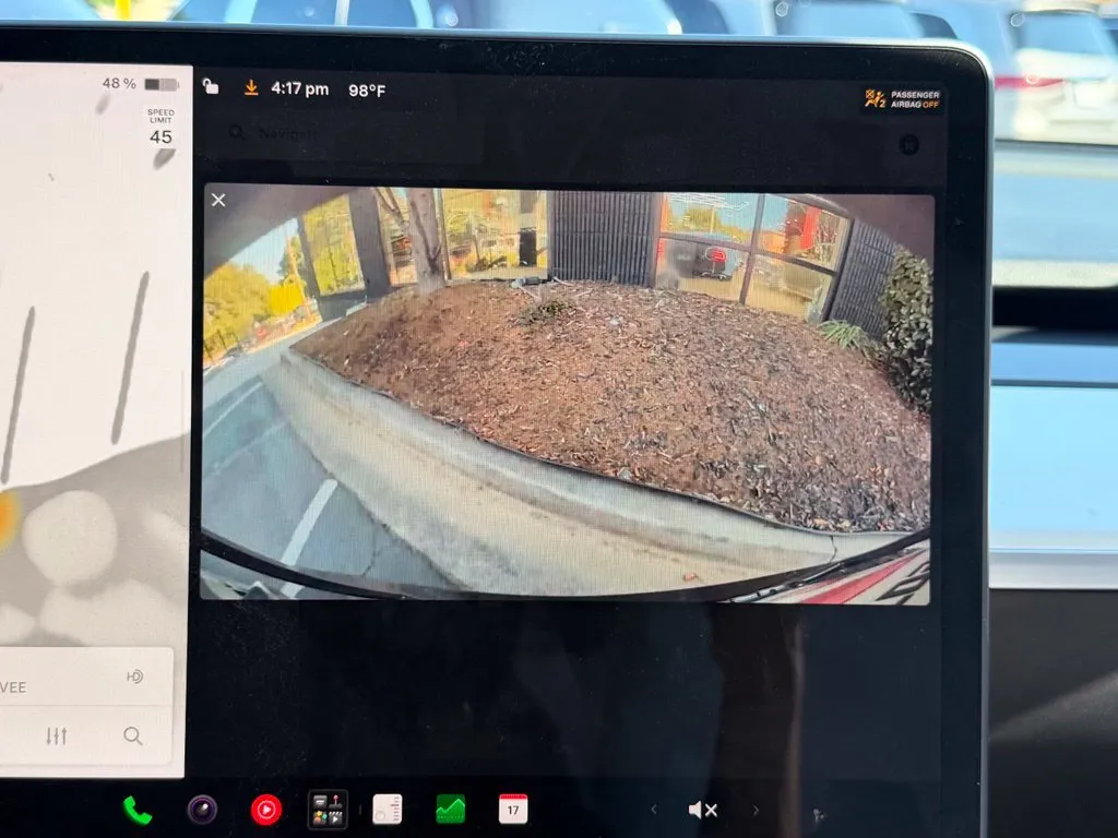 Tesla Model Y photo 53