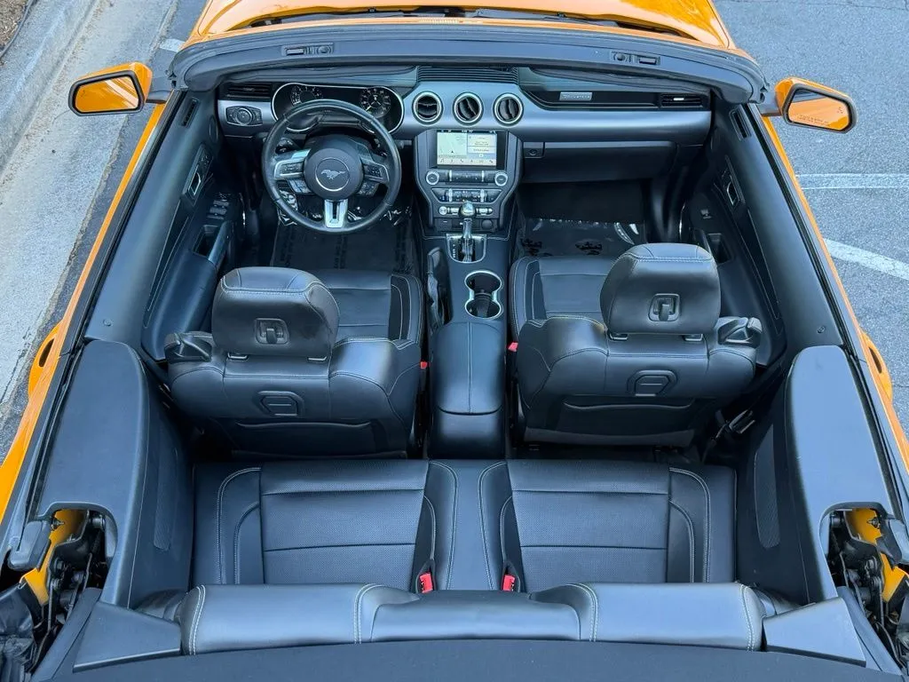 Ford Mustang photo 52