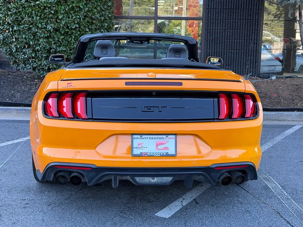 Ford Mustang photo 14