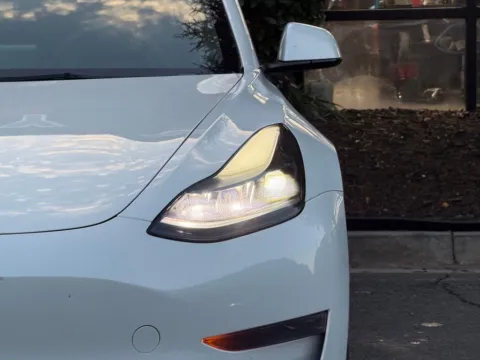 More photos of 2020 Tesla Model 3 at Gravity Autos Sandy Springs, GA