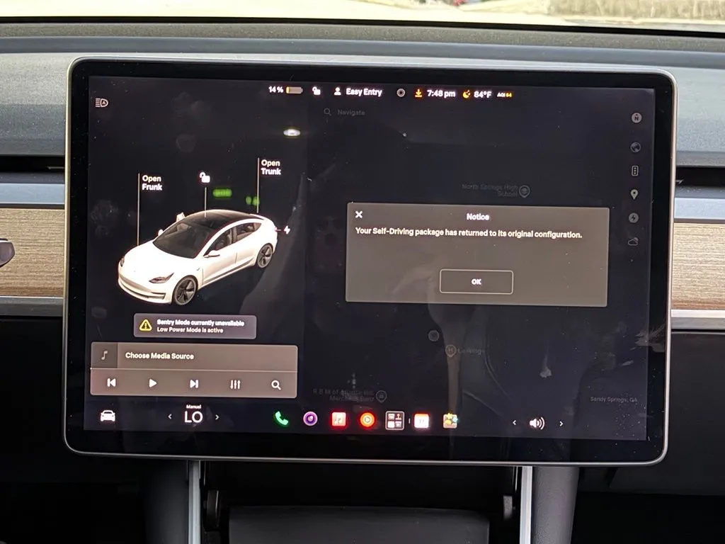 Tesla Model 3 photo 61