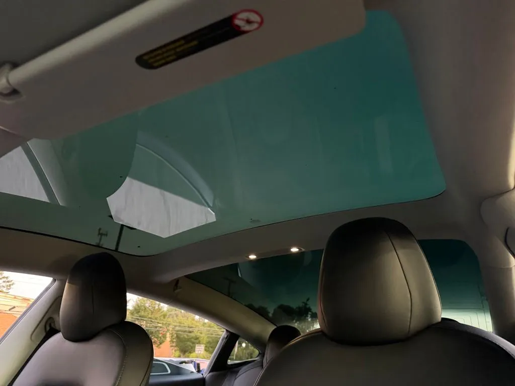 Tesla Model 3 photo 66