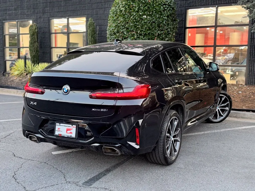 BMW X4 photo 12