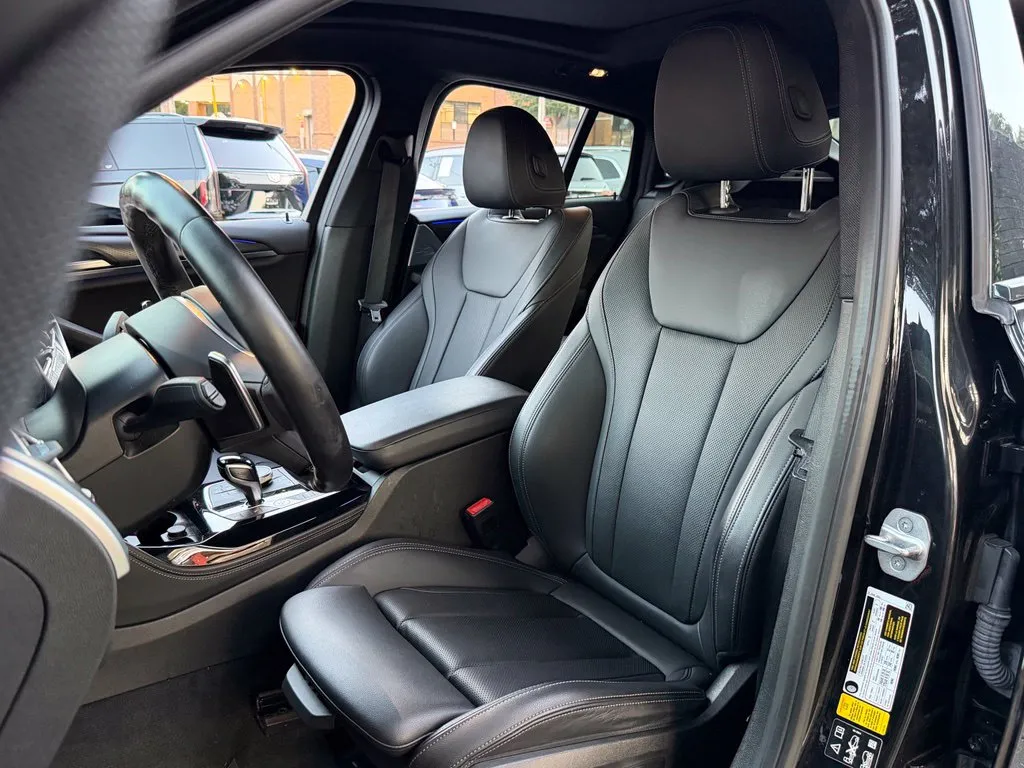 BMW X4 photo 26