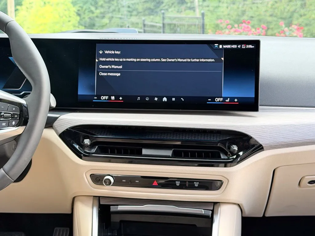 BMW i4 photo 47