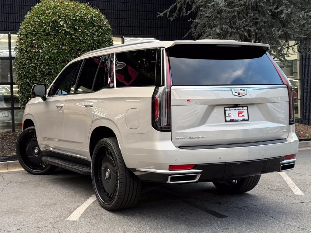 Cadillac Escalade photo 19