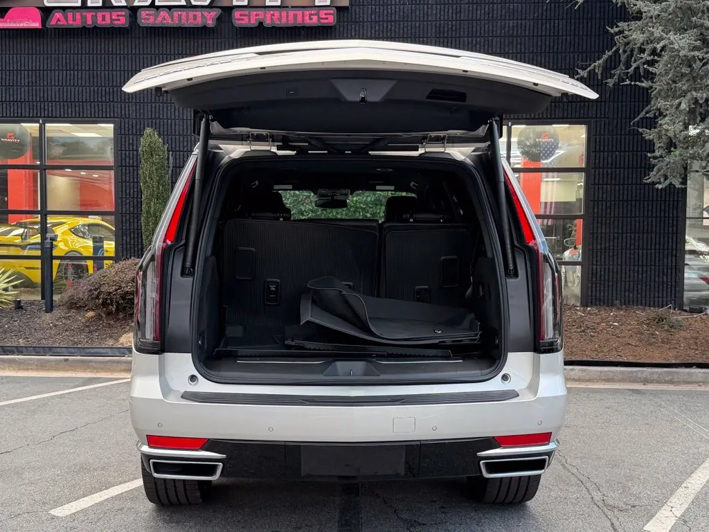 Cadillac Escalade photo 17