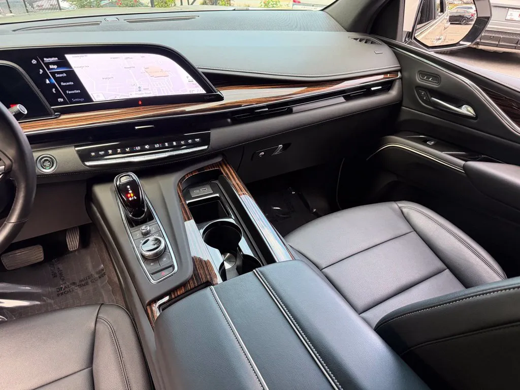 Cadillac Escalade photo 47