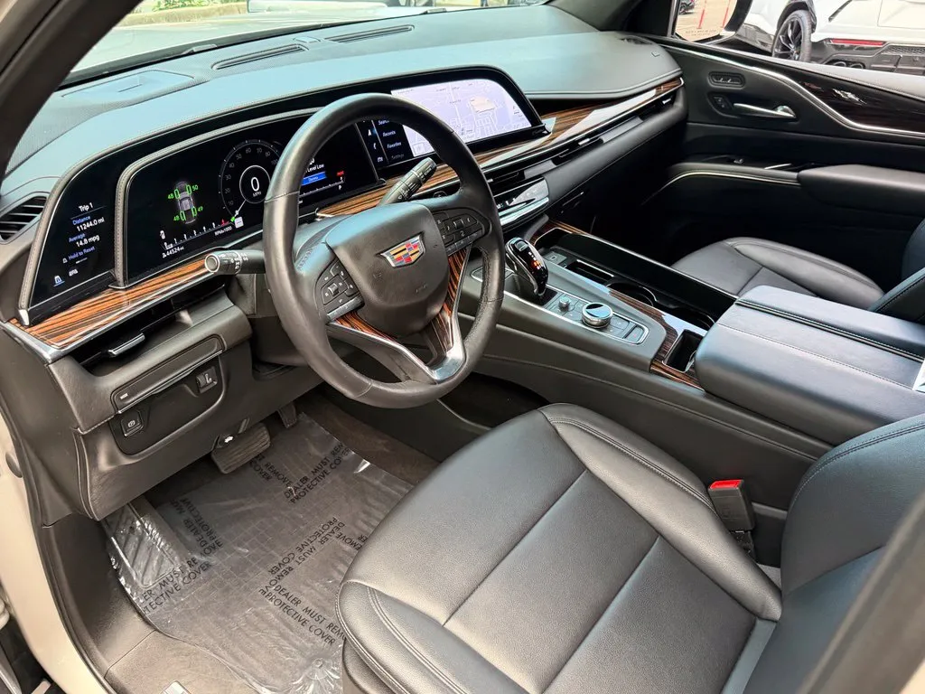Cadillac Escalade photo 24