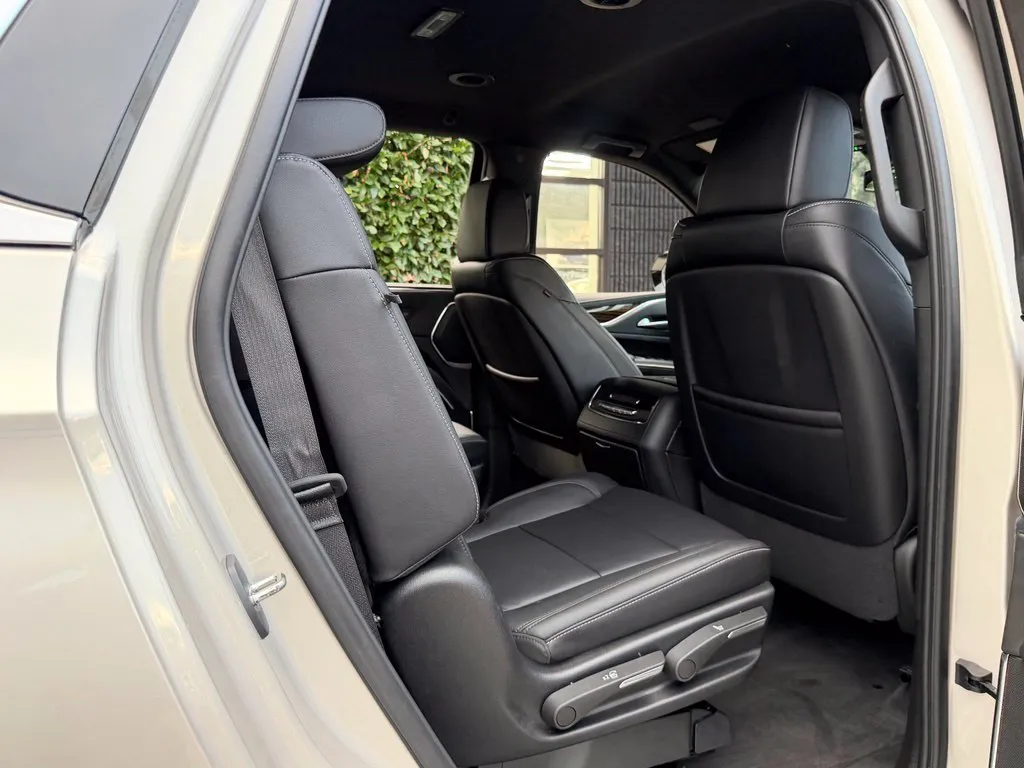 Cadillac Escalade photo 41