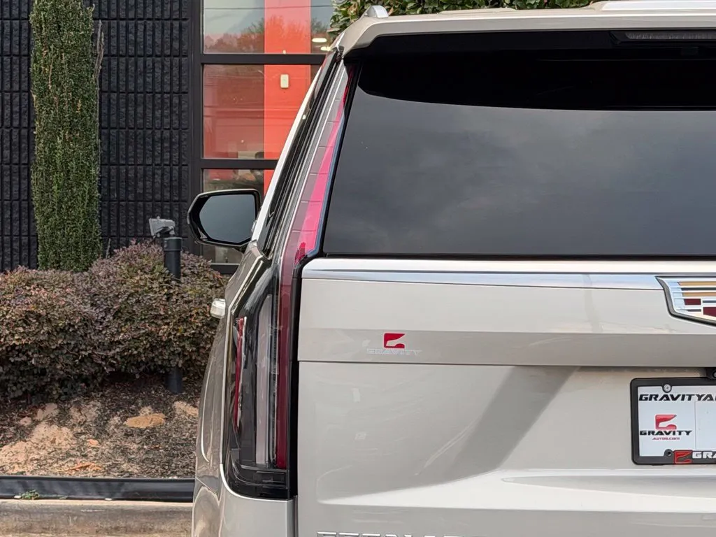 Cadillac Escalade photo 15