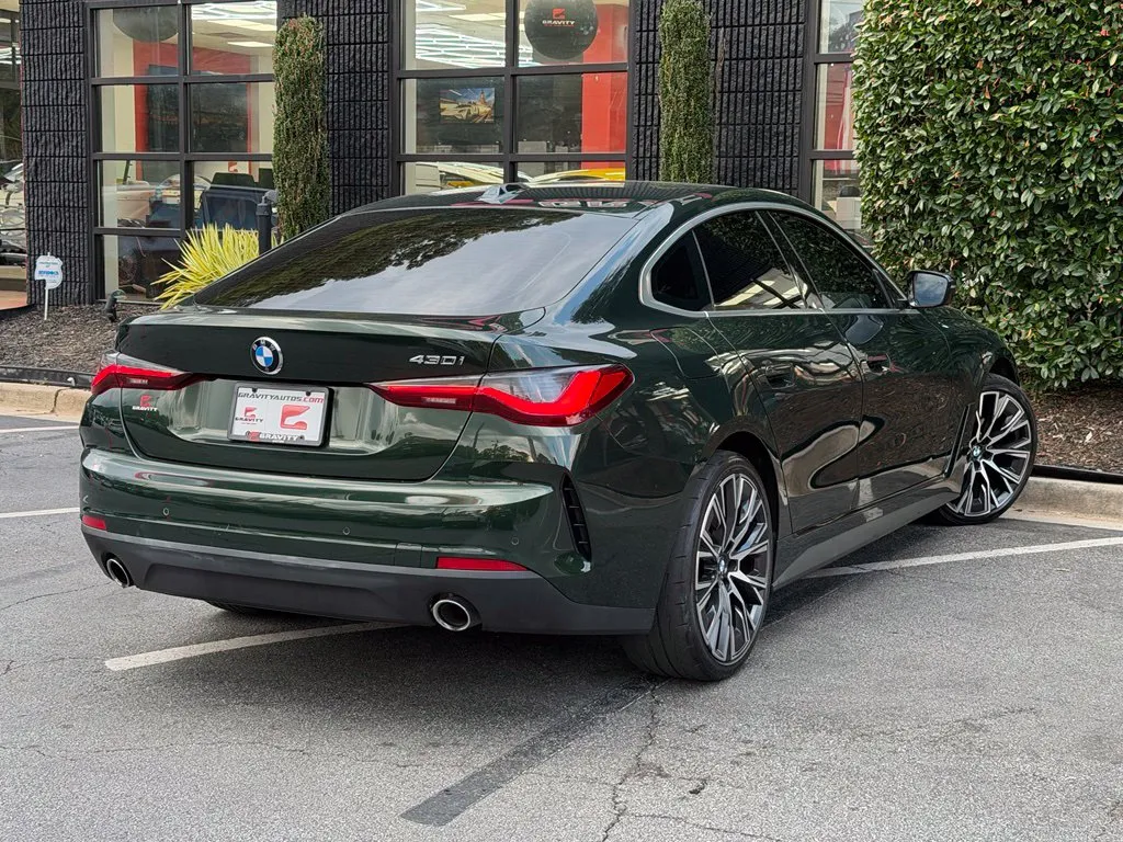 BMW 4 Series photo 14