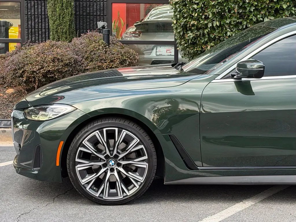 BMW 4 Series photo 12