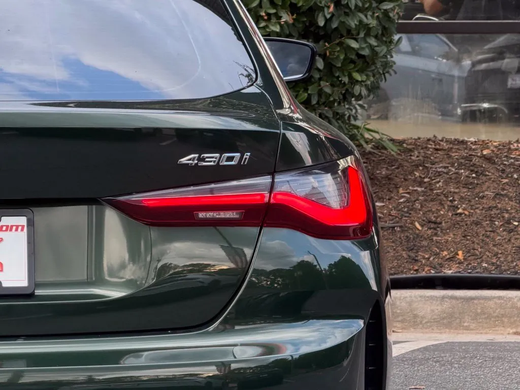BMW 4 Series photo 18