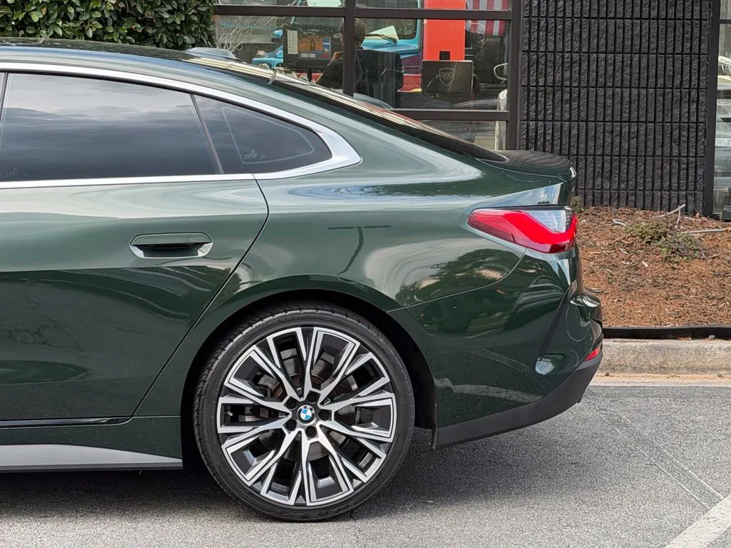 BMW 4 Series photo 13