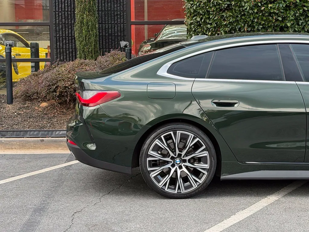 BMW 4 Series photo 24