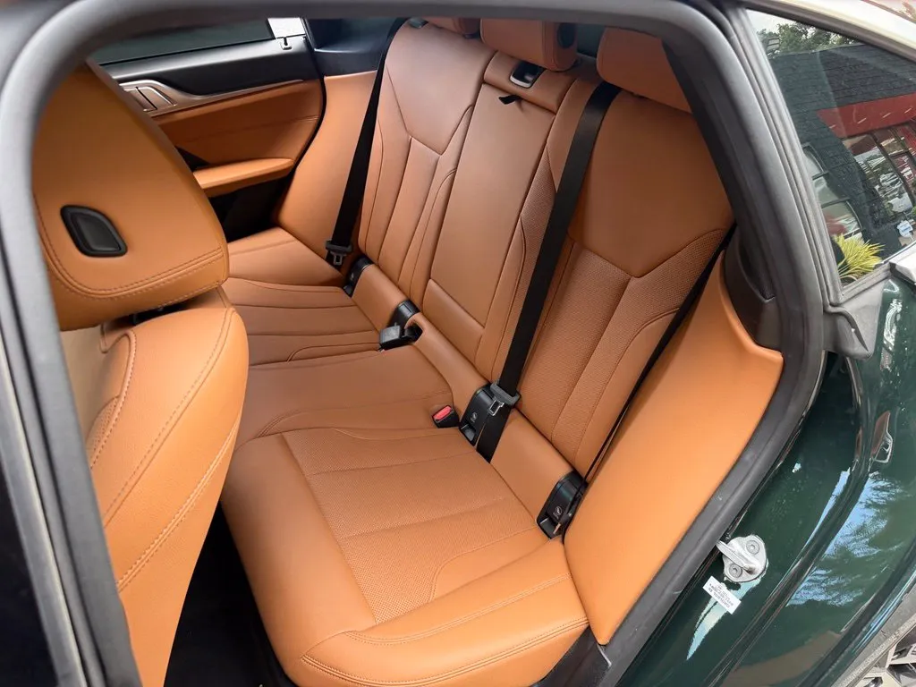 BMW 4 Series photo 34