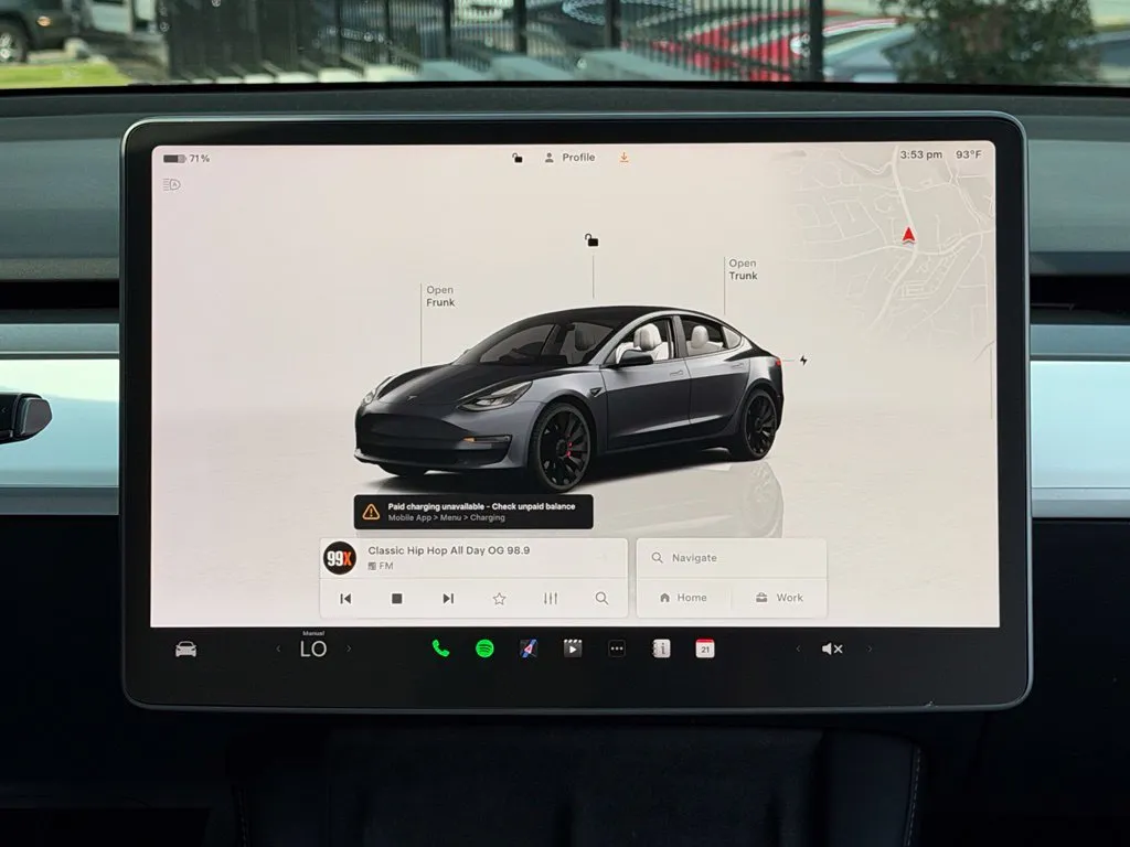 Tesla Model 3 photo 43