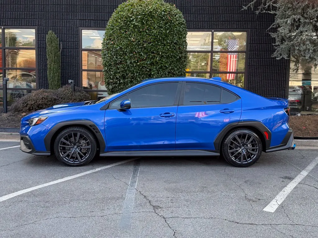 Subaru WRX photo 9