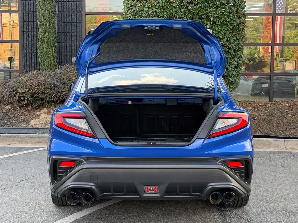 Subaru WRX photo 17