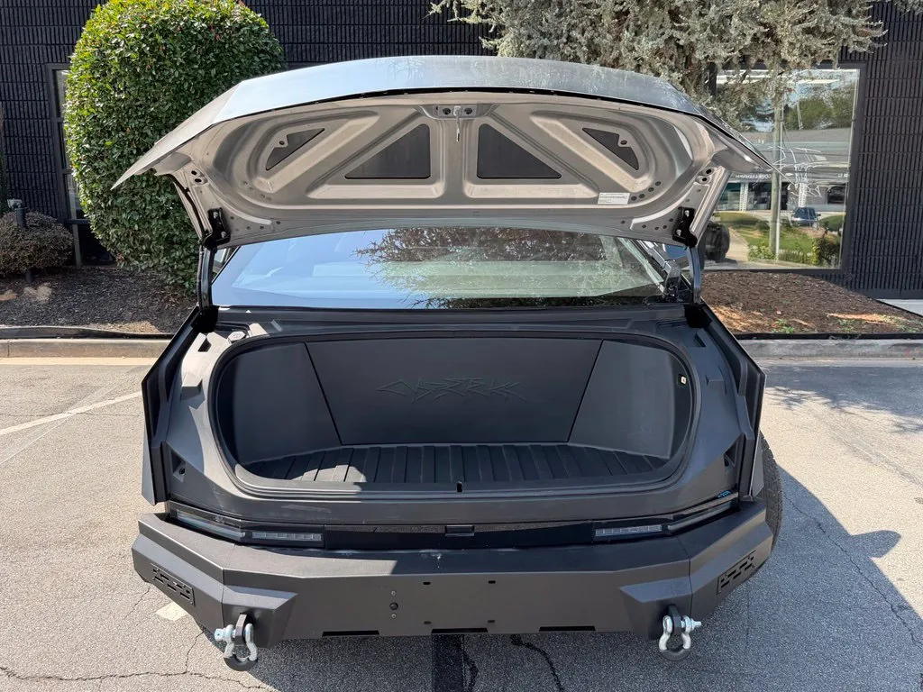 Tesla Cybertruck photo 5
