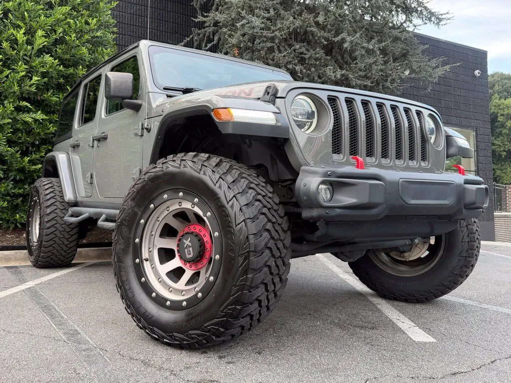 Jeep Wrangler photo 8