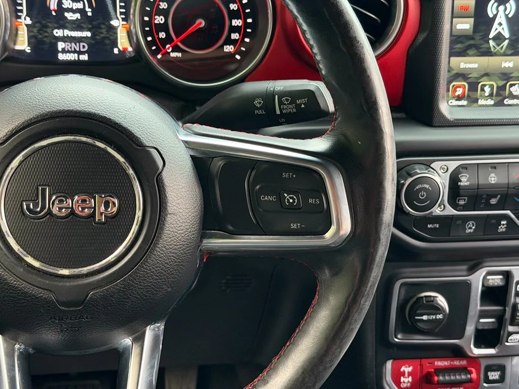 Jeep Wrangler photo 46