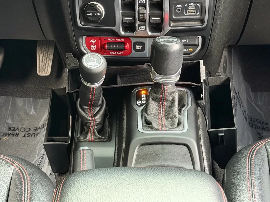 Jeep Wrangler photo 50