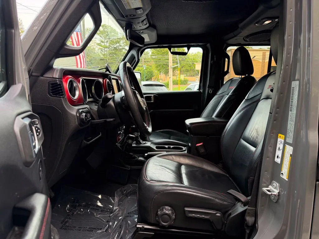 Jeep Wrangler photo 26
