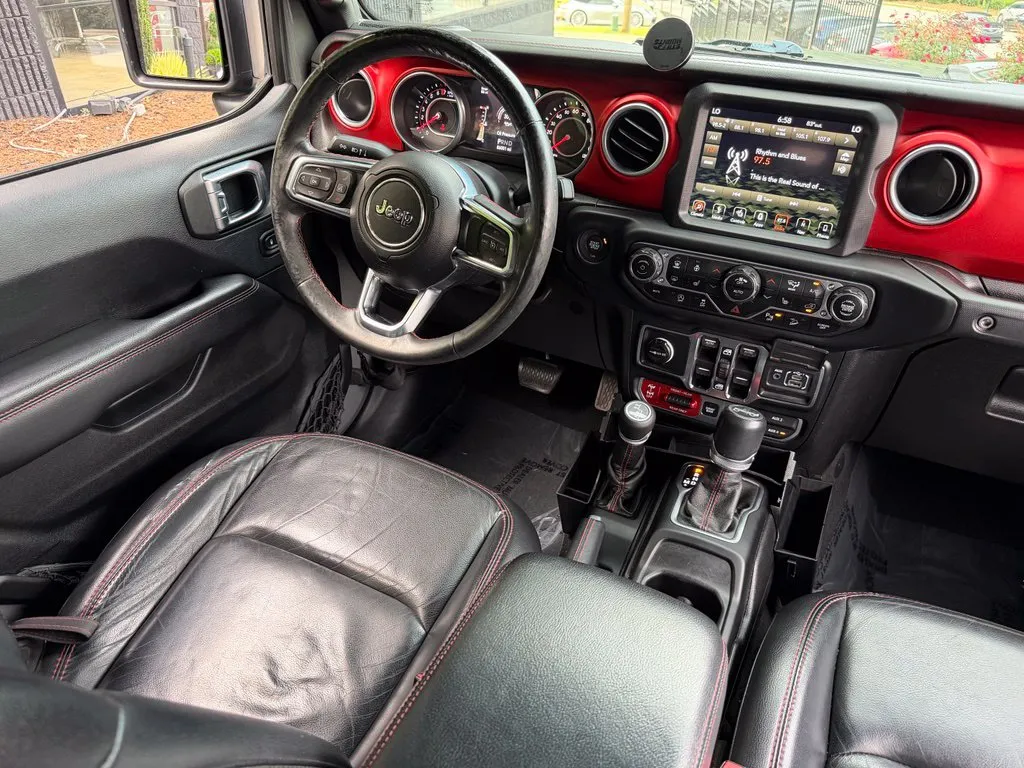 Jeep Wrangler photo 42