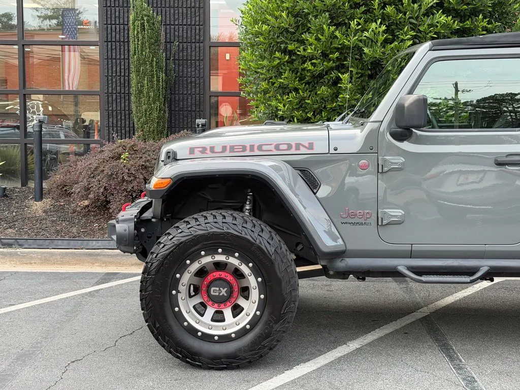 Jeep Wrangler photo 10
